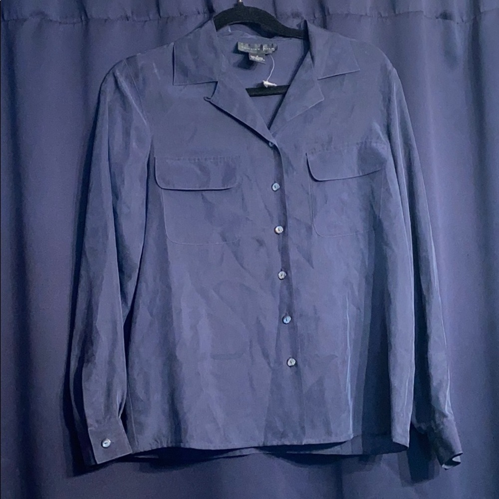 🌸NWOT AUGUST SILK button down blouse